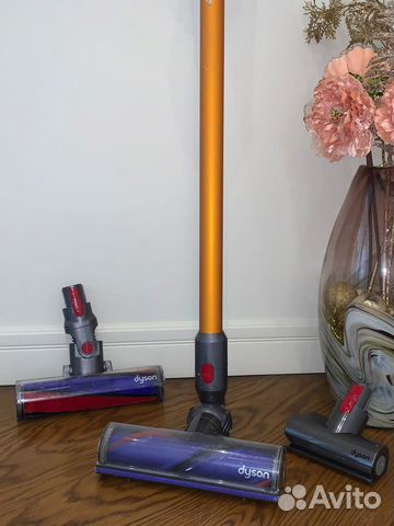 Пылесос Dyson V8 absolute