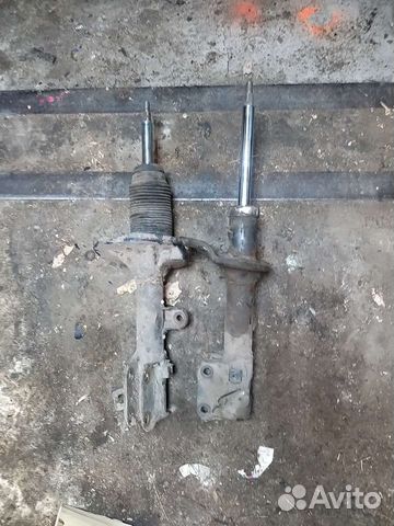 Стойка передняя хендай туксон