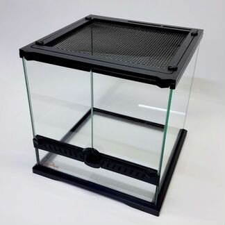 Террариум для рептилий 30х30