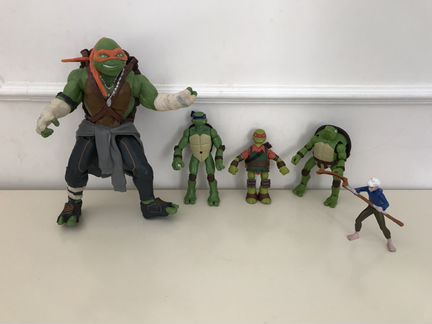 Фёрби (Furby) Dragons Fingerlings Monkey