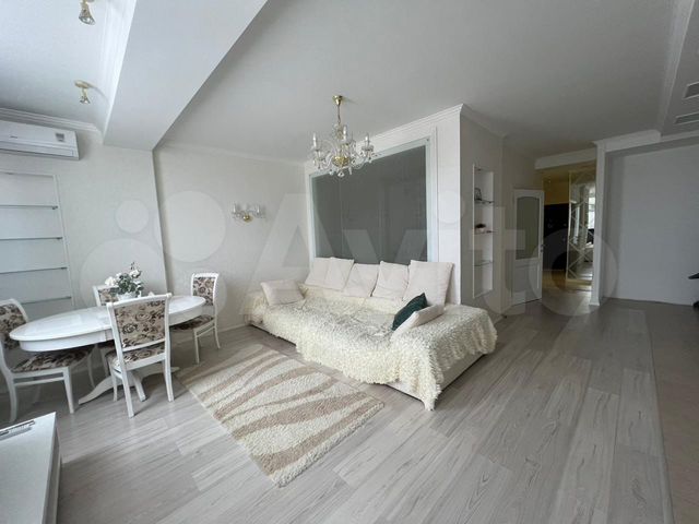 2-к. квартира, 55 м², 9/10 эт.