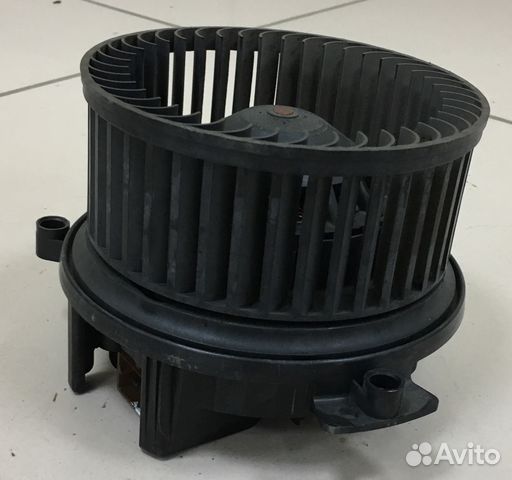 Мотор (вентилятор) печки audi A4 B6