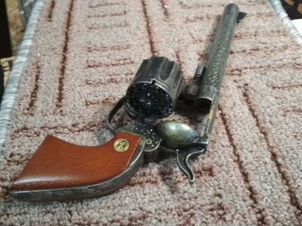 Револьвер детский