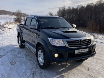 Toyota Hilux, 2013