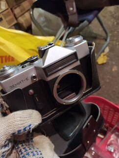 Зенит Е в разбор, экспонометр, объективы