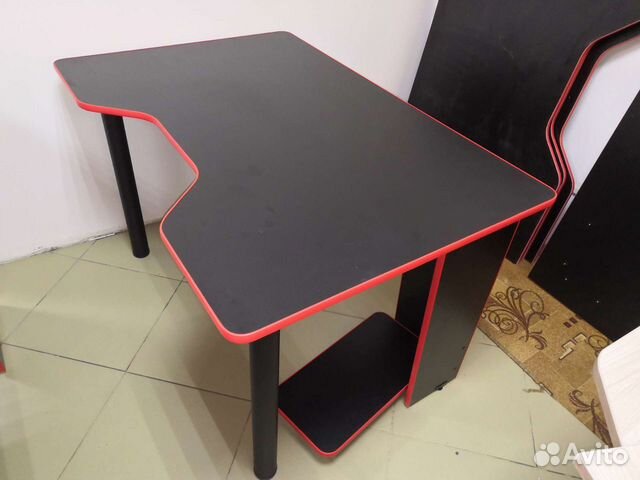 Игровой, геймерский, компьютерный стол