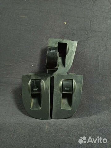 Кнопка стеклоподъёмника Ауди