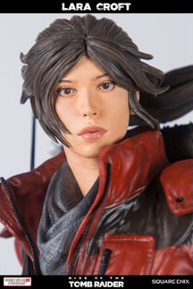 Rise of the Tomb Raider - Lara Croft statue