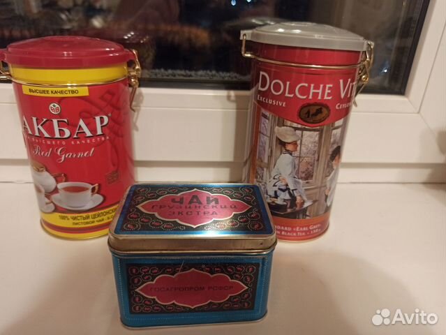 Жестяная банка из под чая