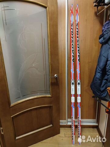 Беговые лыжи с креплениями