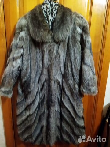 Шуба из меха енота