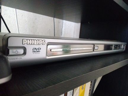 DVD плеер Philips с карт-ридером
