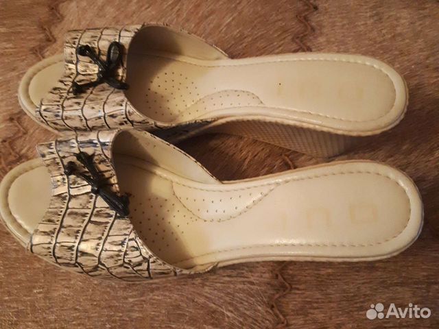 Шлепанцы женские 40 размер