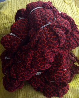 Тесьма, замки-молнии, нитки