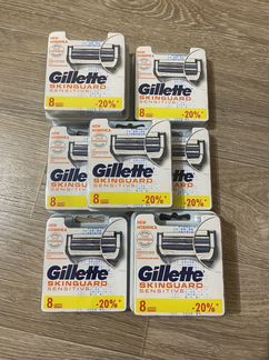 Сменные кассеты Gillette SkinGuard Sensitive