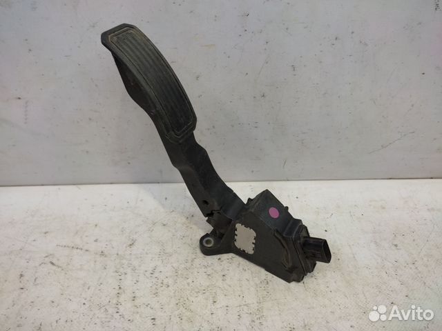 Педаль газа Toyota Corolla E150 2006-2013