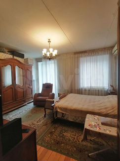 3-к. квартира, 81 м², 3/5 эт.