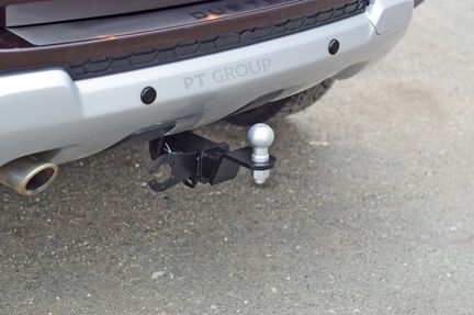 Фаркоп для Рено Дастер, съемный квадрат