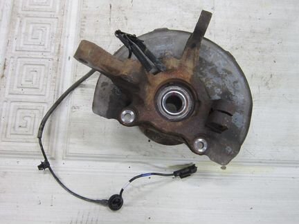 Кулак передний в сборе Mitsubishi Outlander 3
