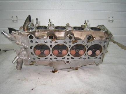 Головка блока Honda Civic 5D (FN) 2007