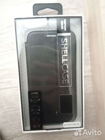 Чехол на телефон