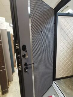 Дверь металлическая