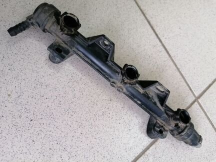 Рейка топливная рампа для Skoda Fabia 2007-2015