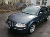 Volkswagen Passat, 2001, с пробегом, цена 320 000 руб.