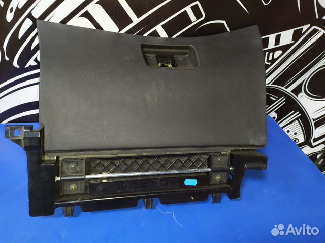 Бардачок в сборе BMW 3' E46, правый руль