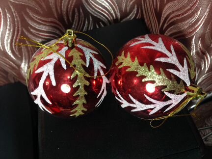 Елочные игрушки