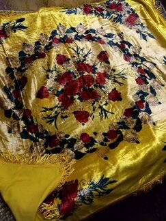 Скатерть плюшевая,цветная