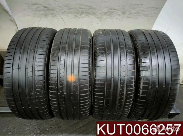 Pirelli P Zero PZ4 255/40 R21 107U