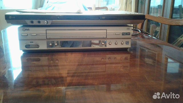 DVD Плеер LG-DK677X