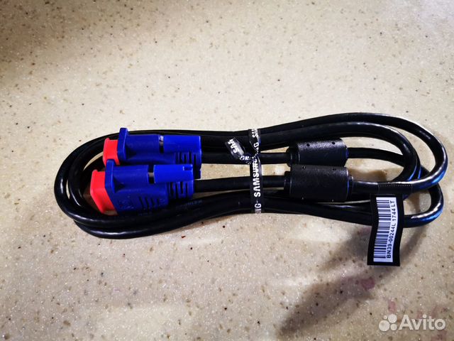 Кабель для компьютера VGA