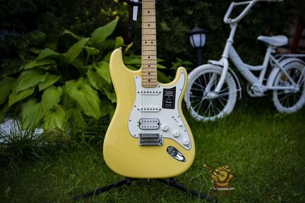 Fender Player Stratocaster HSS MN Buttercream