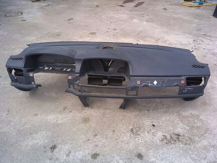 Панель торпедо на BMW 7 E65