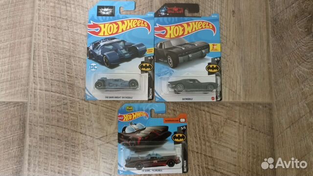 Hot wheels batman batmobile 2 машины