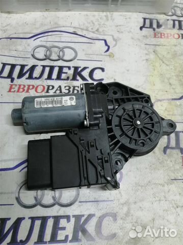 Моторчик стеклоподъемника задний левый VW Golf V