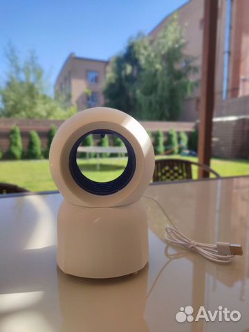 Лампа ловушка для комаров