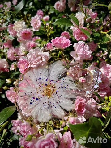 Палитра для макияжа из эпоксидной смолы