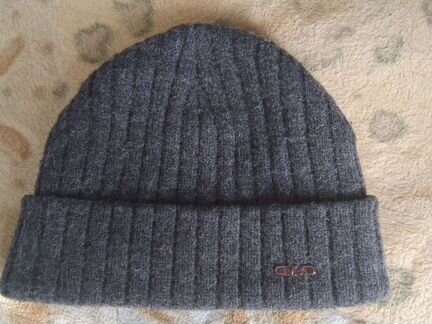 Мужская шапка