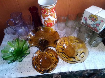 Вазы стаканы, бокалы цветное стекло СССР