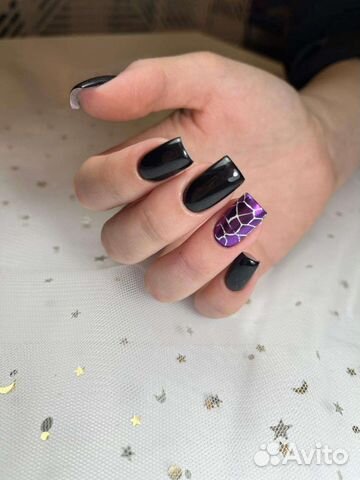 Маникюр с покрытием гель-лаком