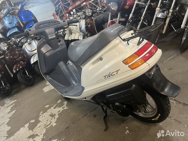 Скутер Honda Tact AF24 2T 49cc из Японии