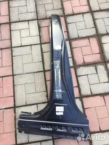 Стойка кузова, средняя, праавая, оригинал