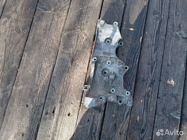 Кронштейн генератора ALT 2.0 Ауди А4 8Е Audi A4 8E