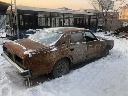 Toyota Crown, 1977