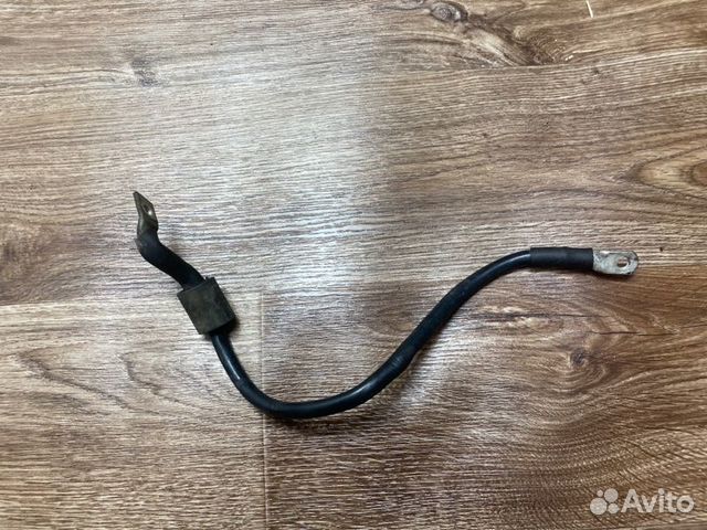 Провод стартера Audi A8 D3 4.2 2007