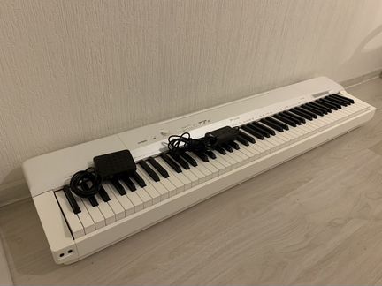 Цифровое пианино Casio PX160