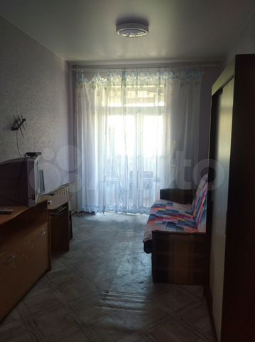 Комната 16 м² в 6-к., 3/3 эт.